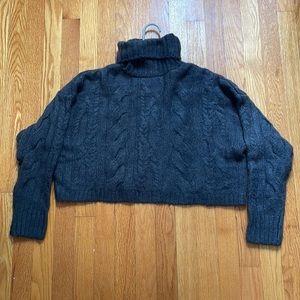 GREY COZY FALL CROPPED SWEATER